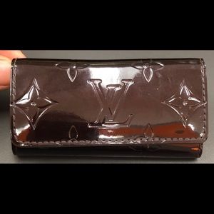 Louis Vuitton trifold key holder/wallet